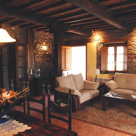 Готель Casa De Aldea La Pumariega Caces Екстер'єр фото