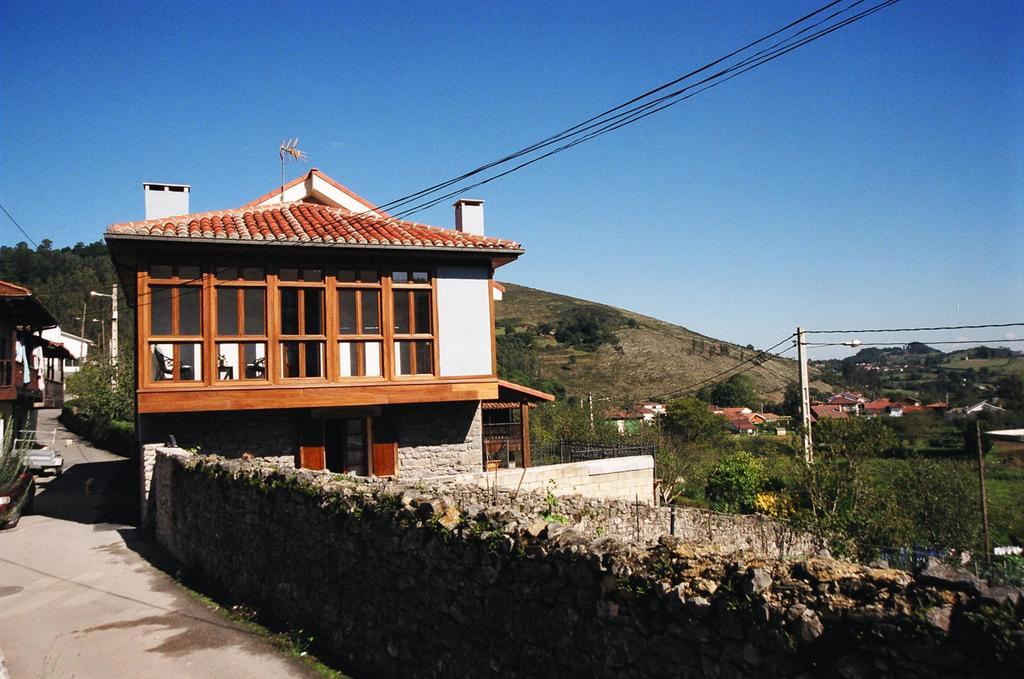 Готель Casa De Aldea La Pumariega Caces Екстер'єр фото