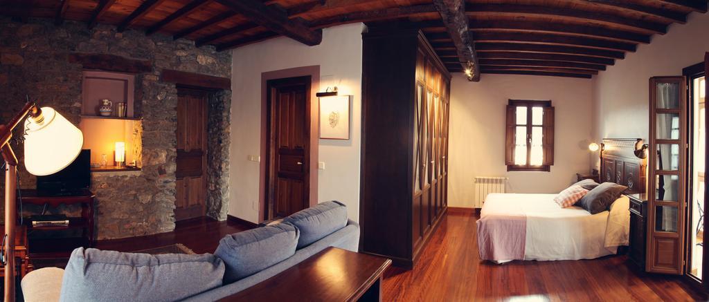 Готель Casa De Aldea La Pumariega Caces Екстер'єр фото